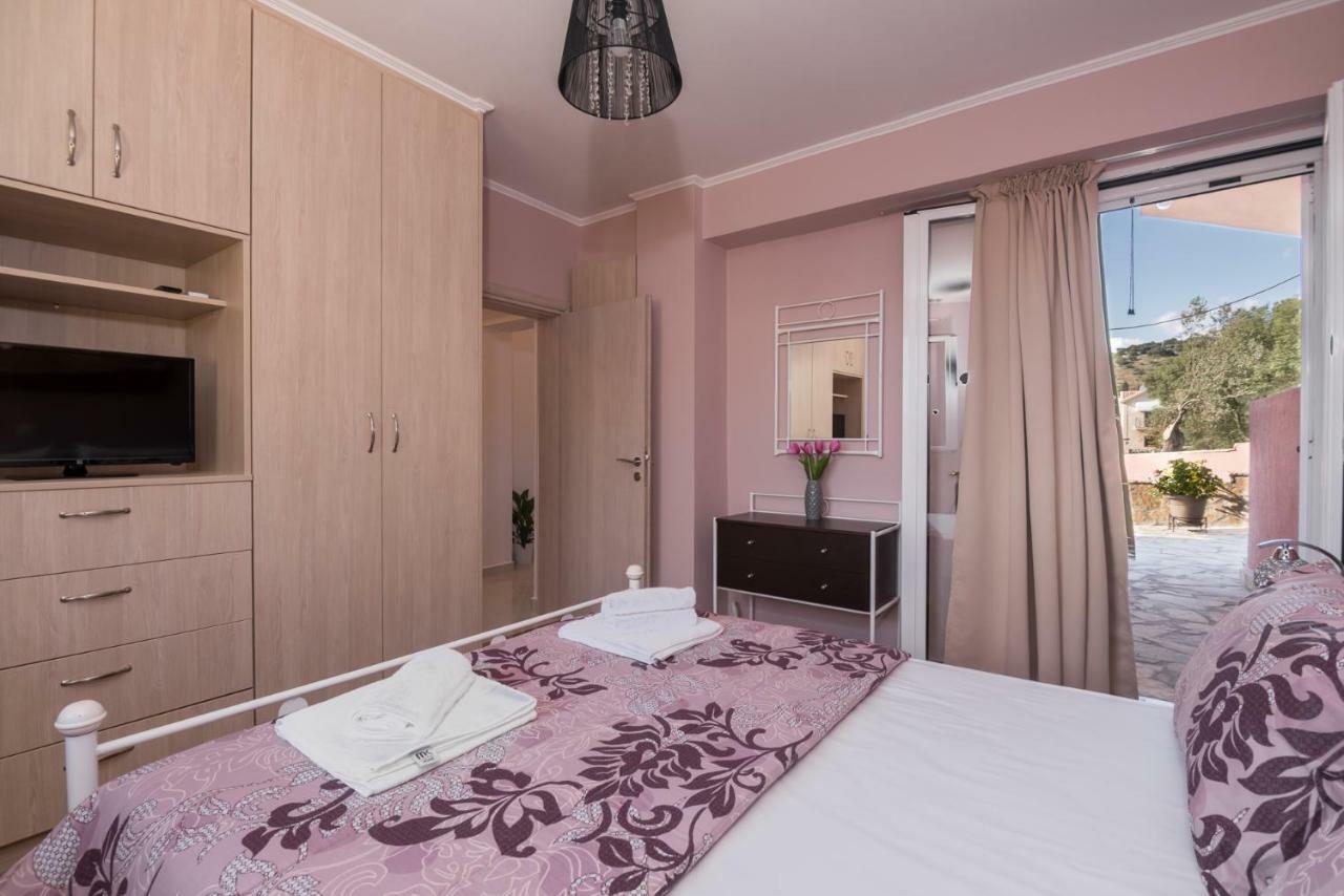 Sofia'S Apartments Razata Luaran gambar
