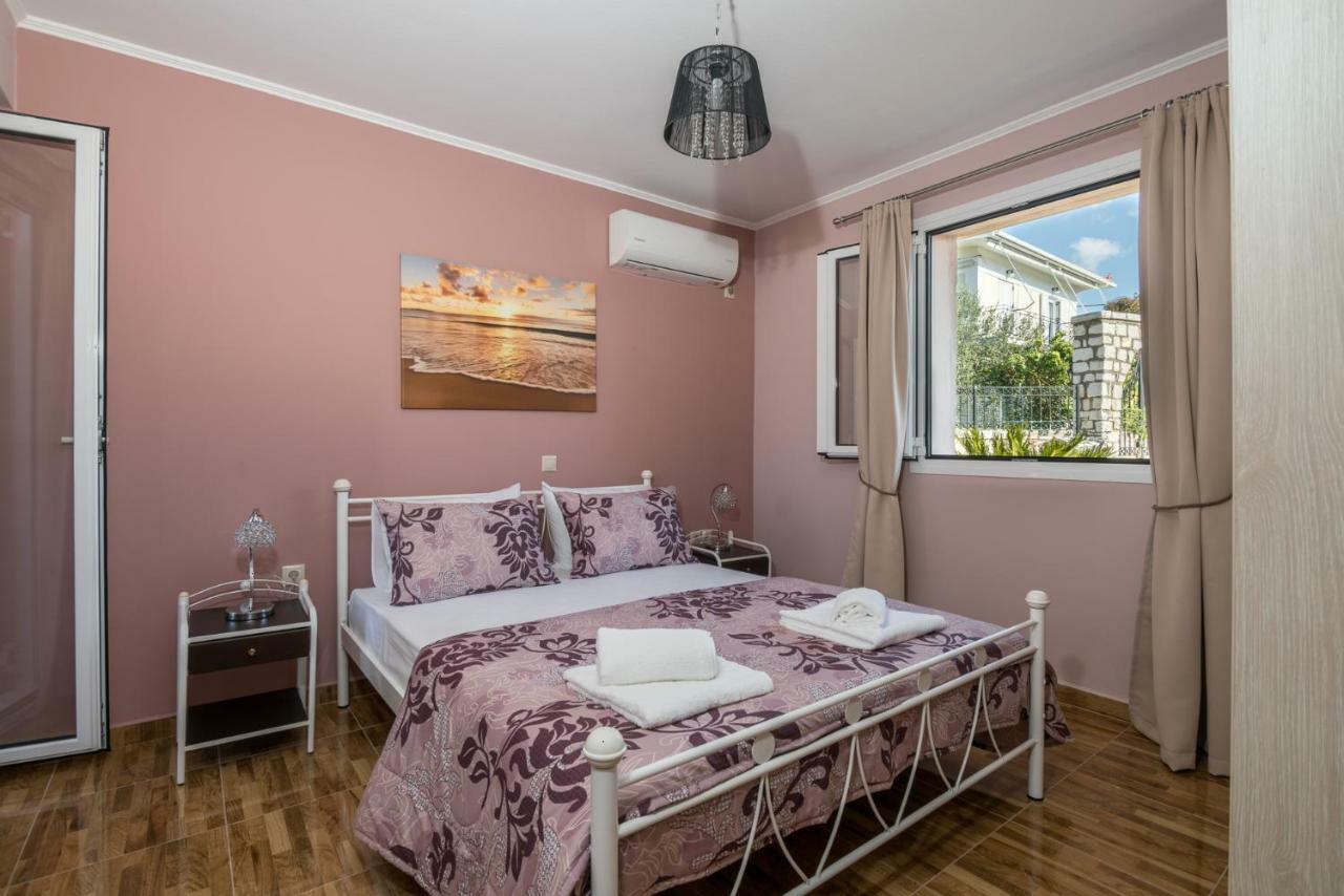 Sofia'S Apartments Razata Luaran gambar